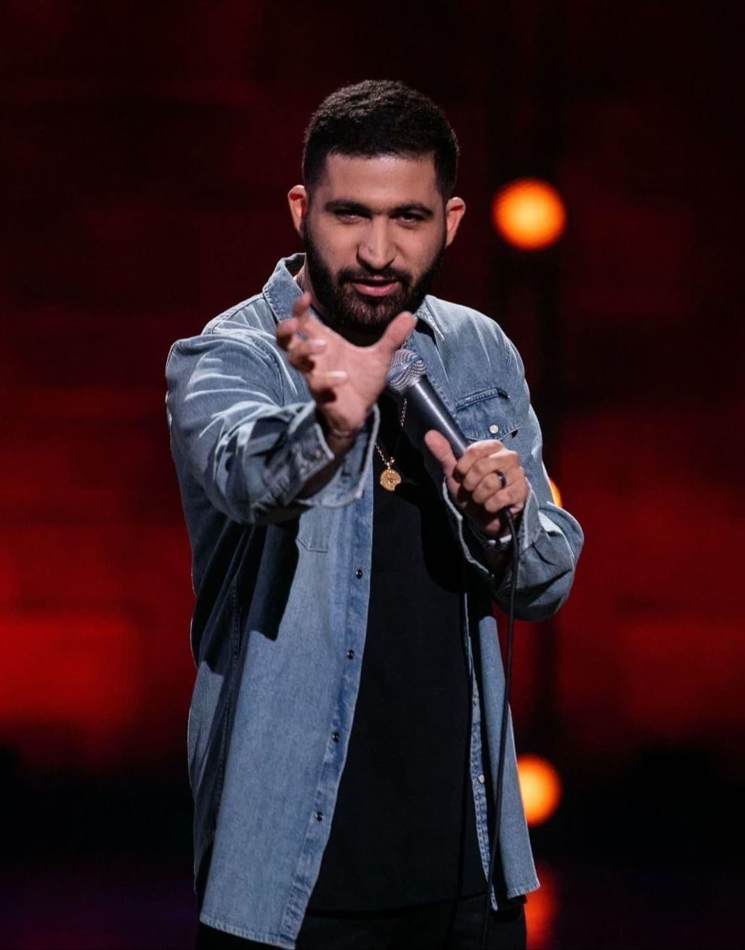 Энергичный Stand Up
