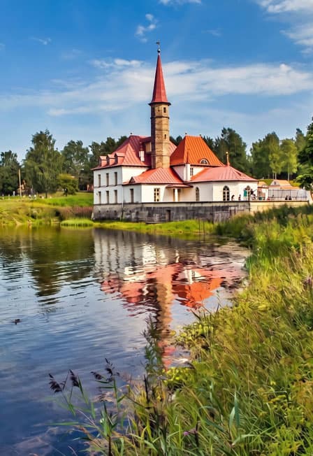 Экскурсия в Гатчину из Петербурга: 2 дворца, парк, всё включено