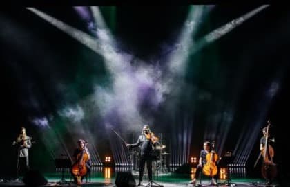 Концерт «Atomic Cellos. Рок-хиты на виолончелях при свечах»