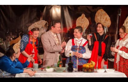 Спектакль «Баба Шанель»