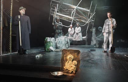 Спектакль «Палата № 6»
