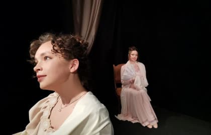 Спектакль «Петербургские недотроги»