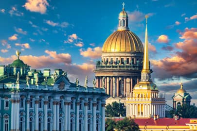 Автобус + теплоход по Неве: весь Петербург за 2,5 часа