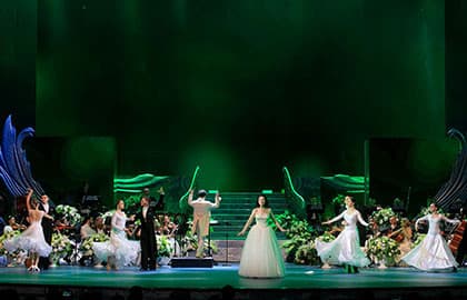 2026.12.18 СПб БКЗ Октябрьский Белоснежный бал Иоганна Штрауса. CONCORD ORCHESTRA