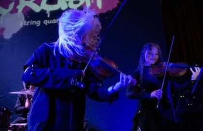 Концерт «Рок-хиты при свечах в оранжерее»