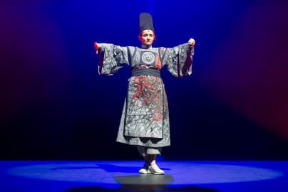 Спектакль «Устал рождаться и умирать»